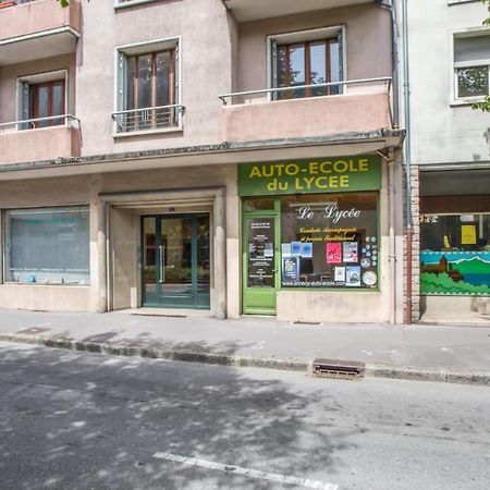 Modern 1Br With Terrace And A Breathtaking View In Annecy Apartment Luaran gambar